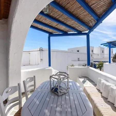 Feriehus Paros 3 Bedrooms Messonette For 6 Persons By Mps *