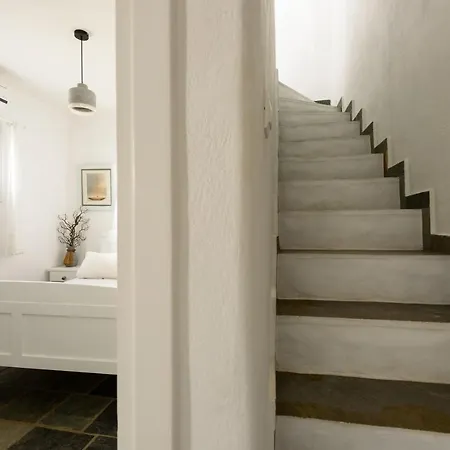 Paros 3 Bedrooms Messonette For 6 Persons By Mps * Márpissa